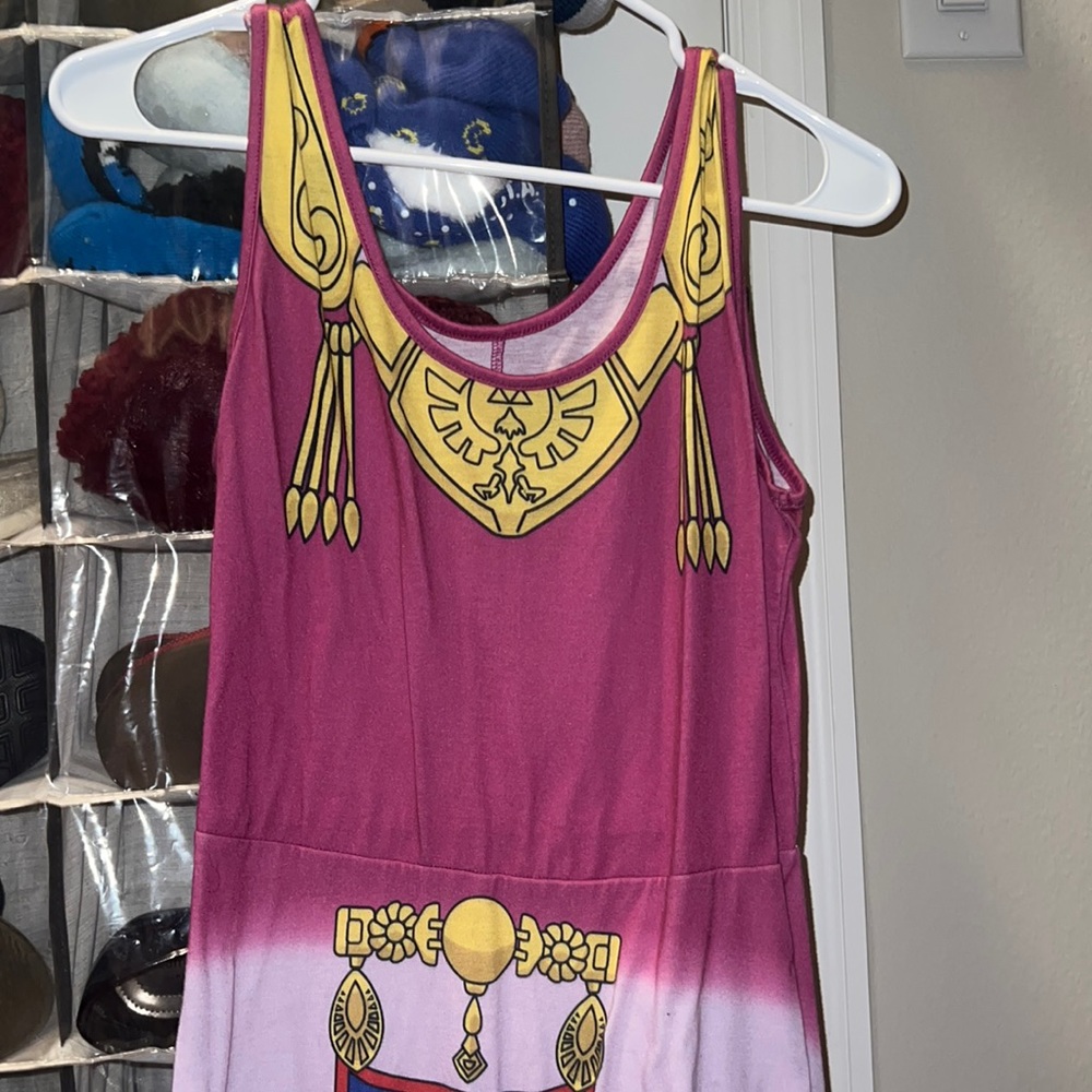 Zelda dress size L